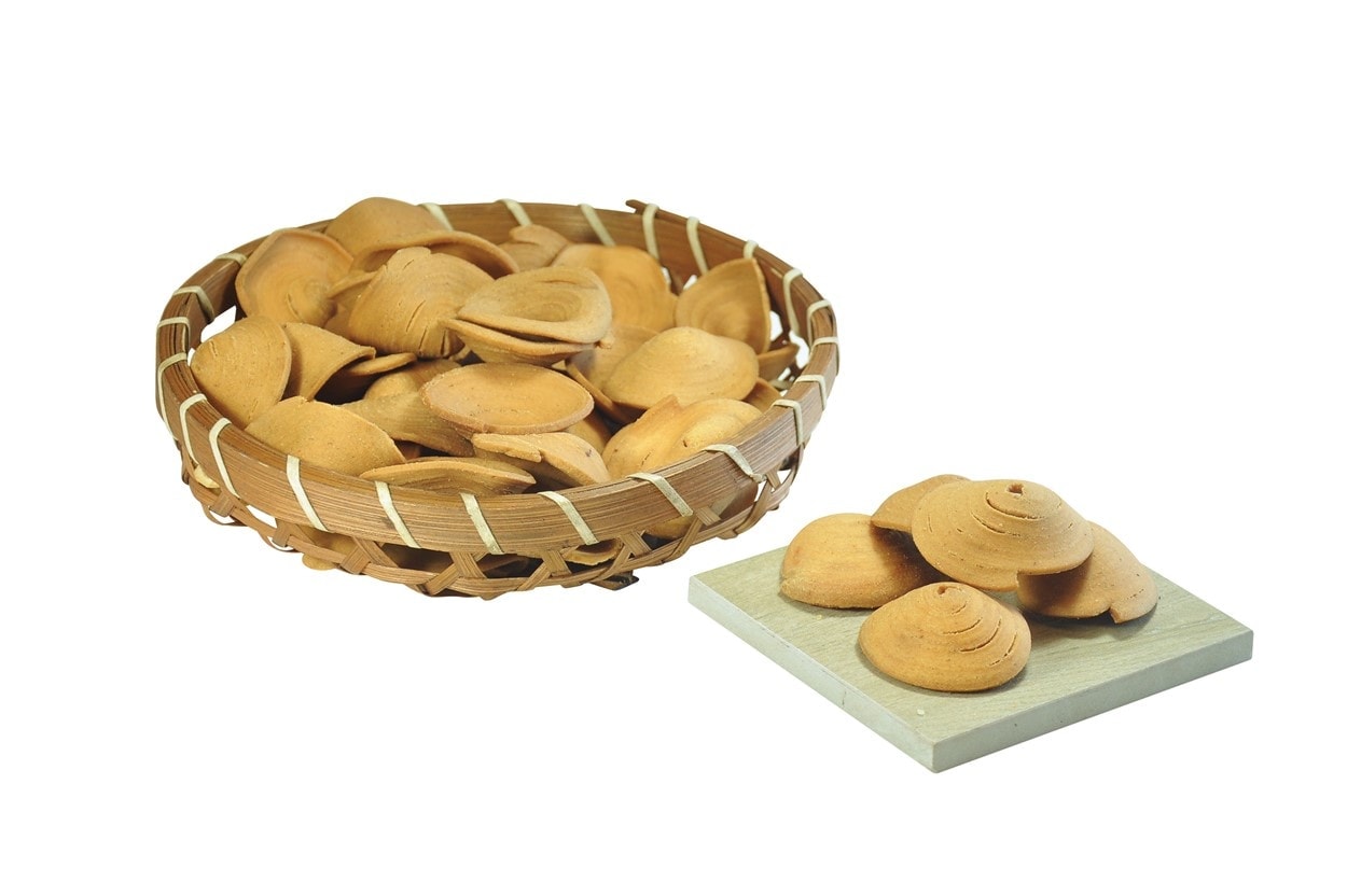Ear Biscuit Ming Ang Confectionery